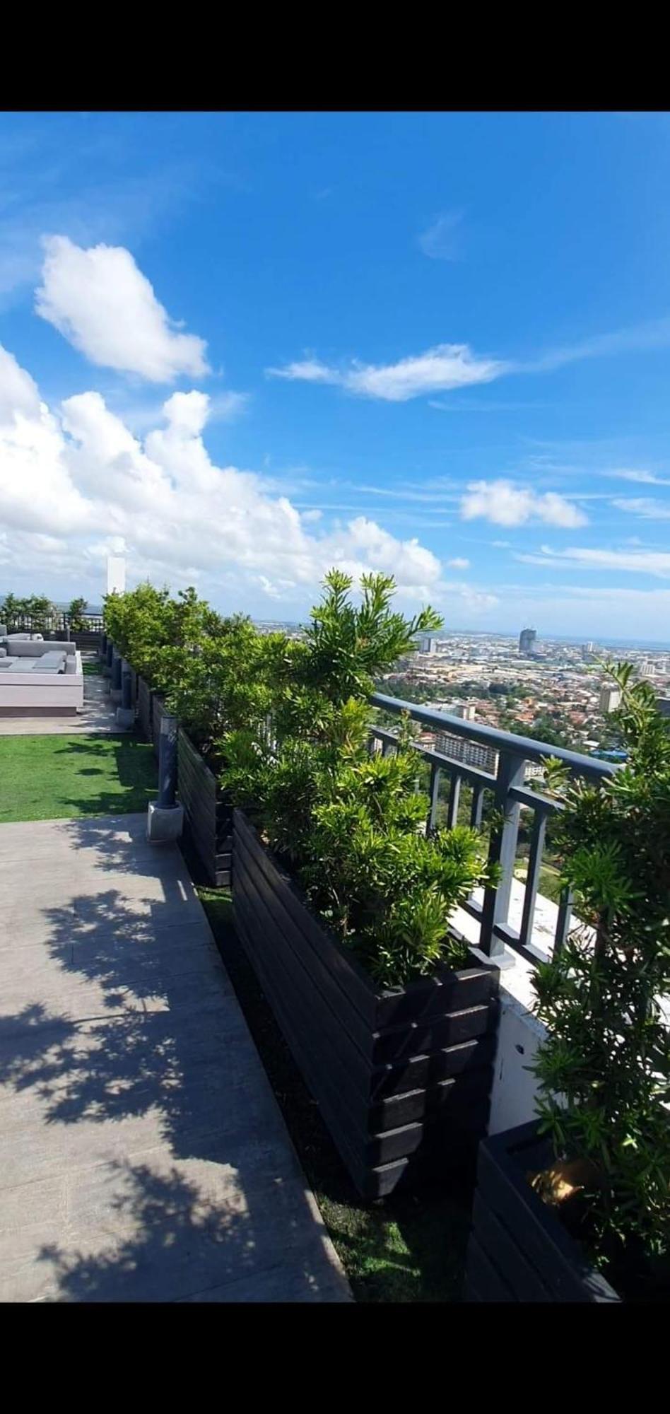 Arlowes At 20F Grand Residences Cebú Exterior foto